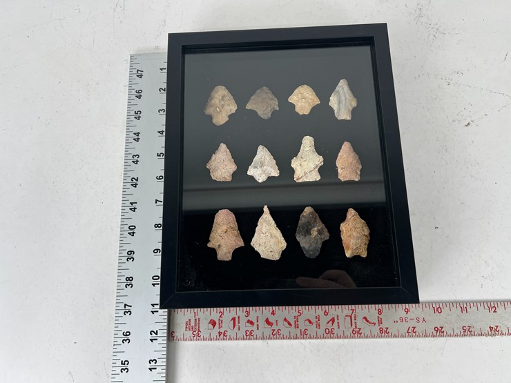 #83-•-#5058-•-(12)-frame-native-american-artifacts-from-the-deep-south-image-2