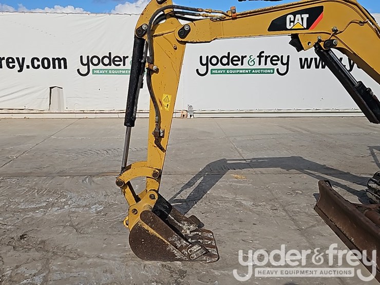 2015-caterpillar-303e-cr-image-18