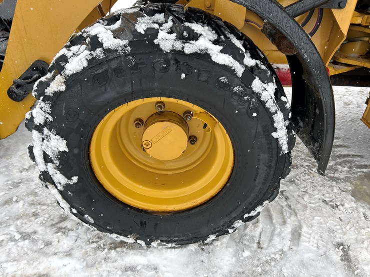 caterpillar-903d-image-74