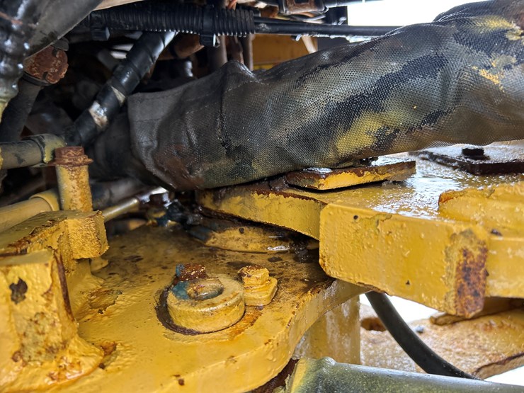 caterpillar-903d-image-30