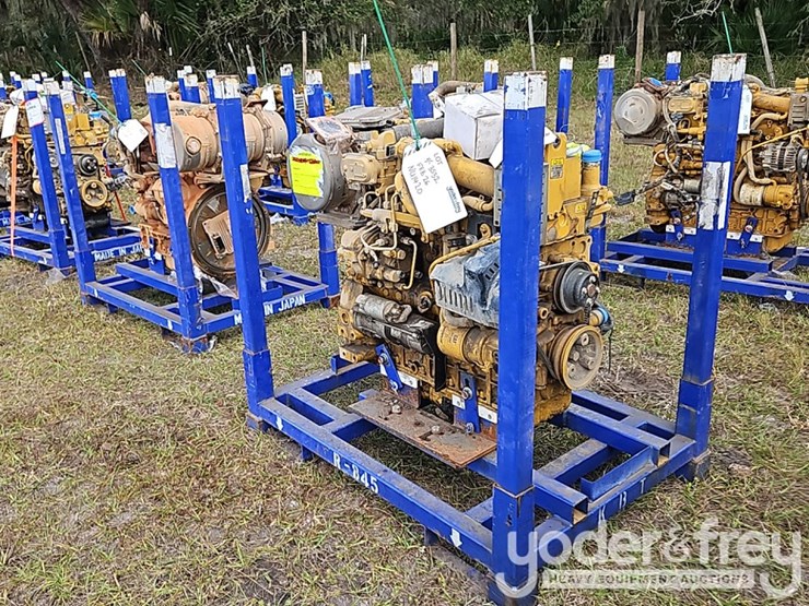 cat-c3.3b-4-cylinder-engine-image-4