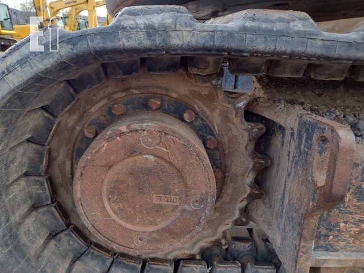 2014-bobcat-e85-image-38