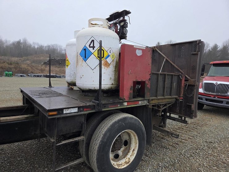 2013-international-durastar-4300-image-35