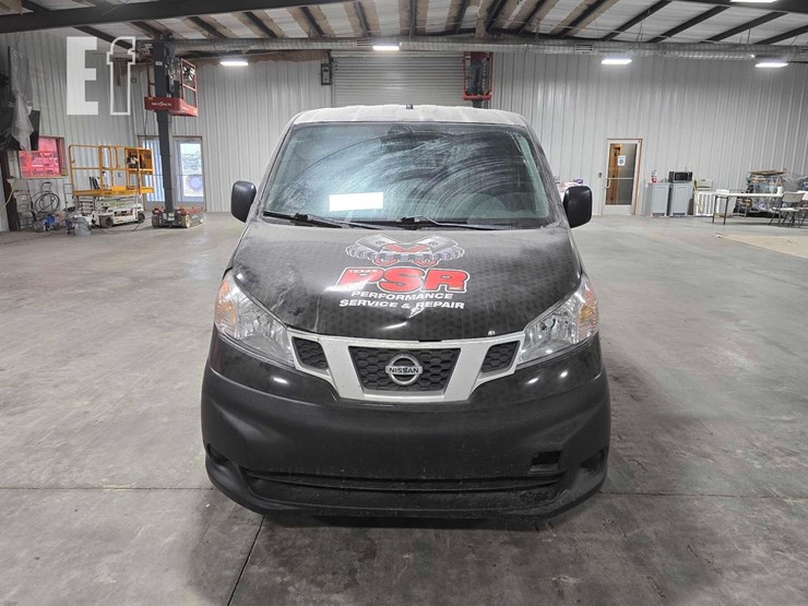 2014-nissan-nv200-image-7