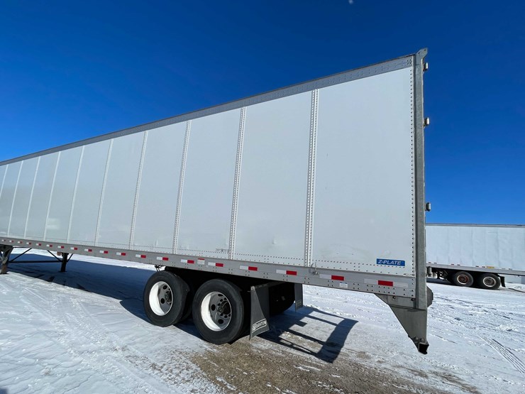 2023-stoughton-trailer-image-11