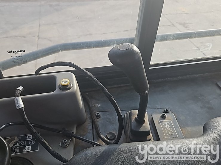 2023-komatsu-d61px-24-image-49