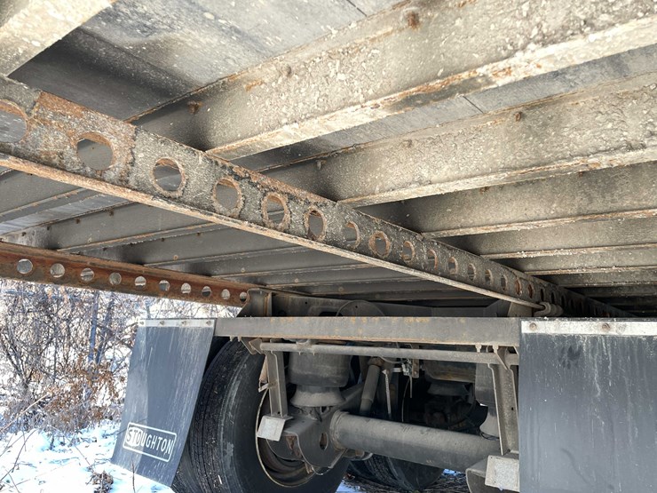 2022-stoughton-trailer-image-22