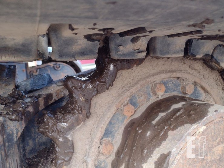 2014-bobcat-e85-image-31