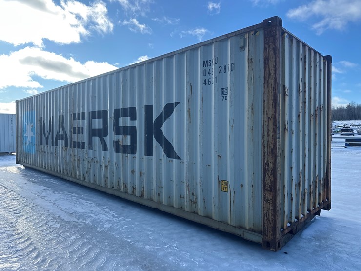 #5015-•-40’-shipping-container-image-2