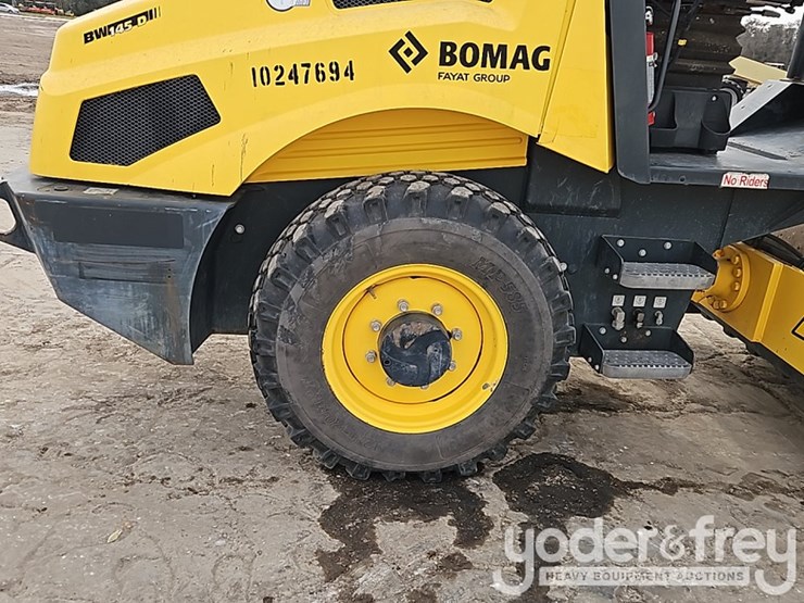 2018-bomag-bw145d-5-image-8