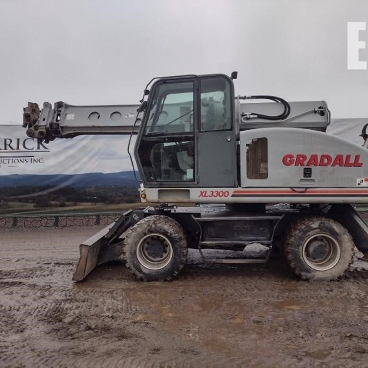 2005 GRADALL XL3300