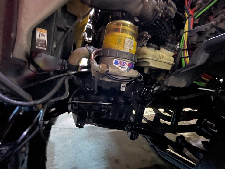 #6227-•-2018-freightliner-cascadia-day-cab-semi-truck-(title-in-delay)-image-100