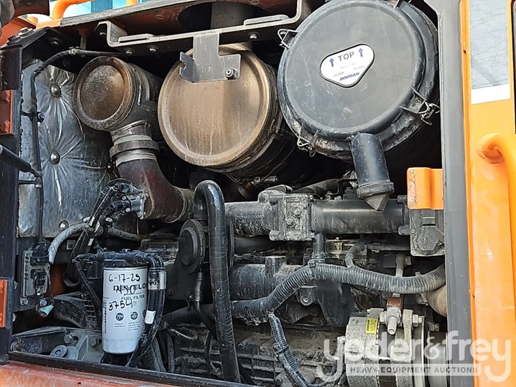 2019-doosan-dl250-5-image-22