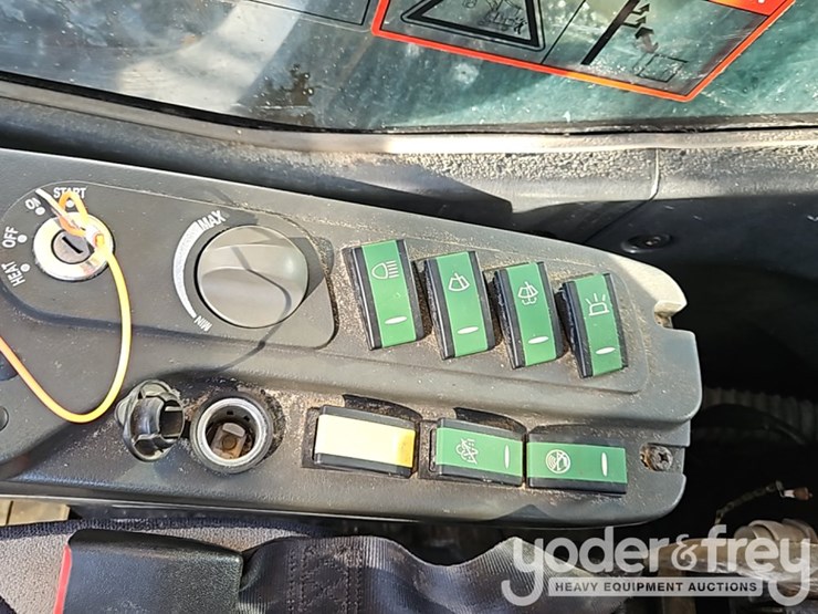 2021-sany-sy265c-image-40