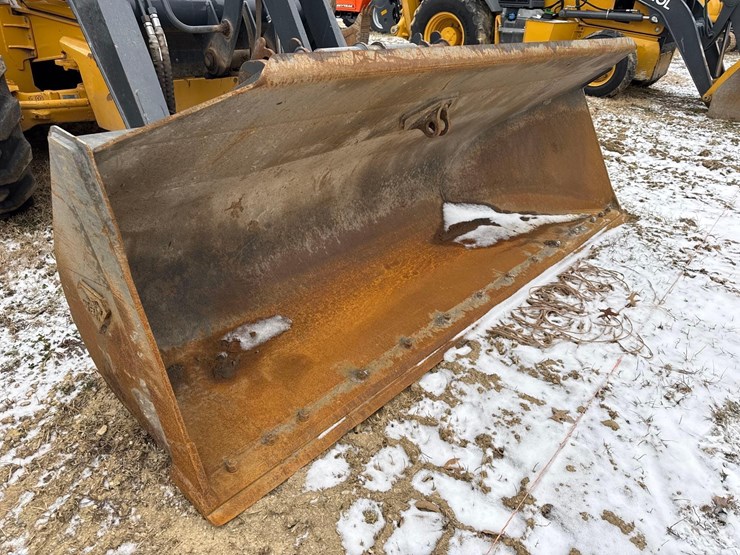 john-deere-310-image-9