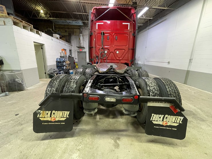 #6226-•-2021-freightliner-cascadia-semi-truck-(title-in-delay)-image-6