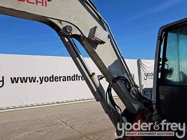 2012-takeuchi-tb250-image-20