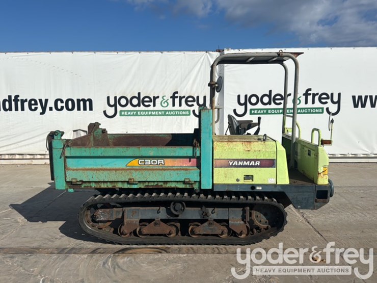 2010-yanmar-c30r-2b-image-6