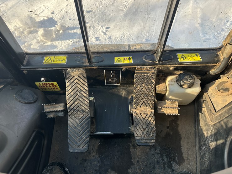 2017-caterpillar-501-hd-image-33