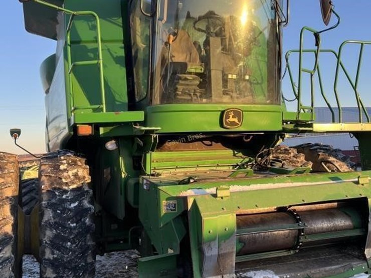 2006-john-deere-9760-sts-image-2