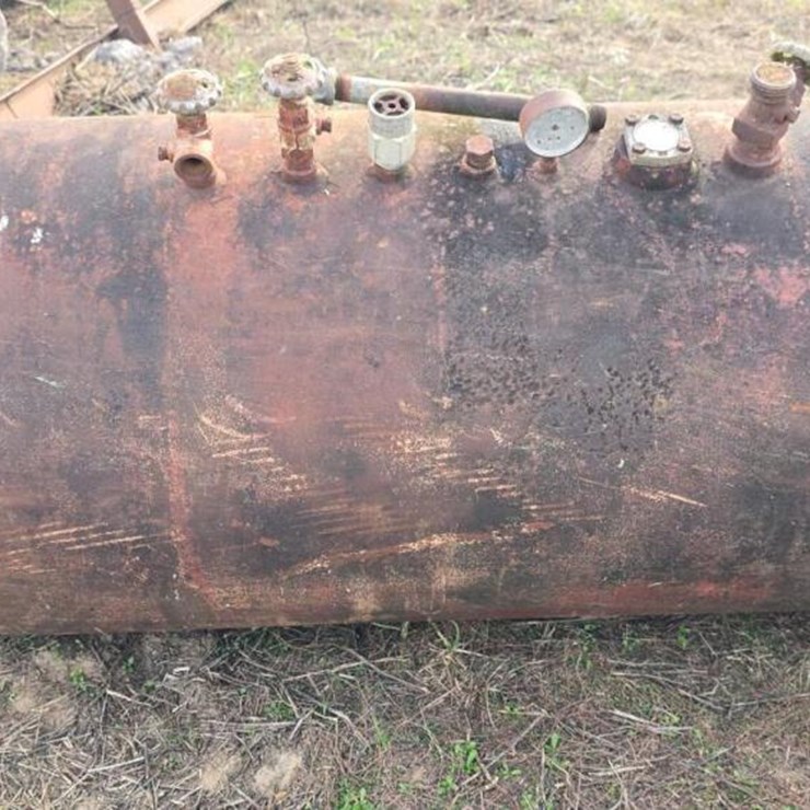 100-GAL ANHYDROUS TANK