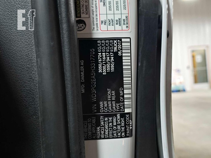 2017-mercedes-benz-metris-image-24