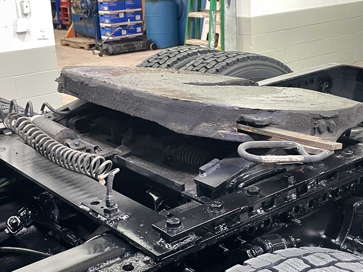 #6223-•-2022-freightliner-cascadia-semi-truck-(title-in-delay)-image-57