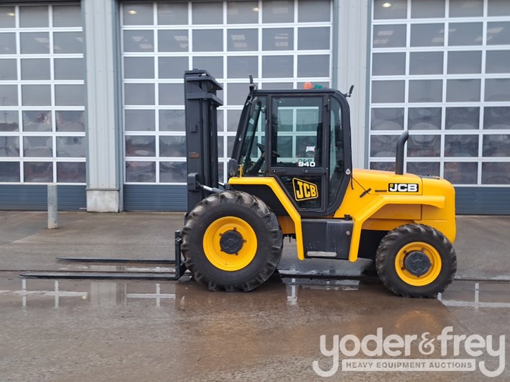 2019-jcb-940-image-2