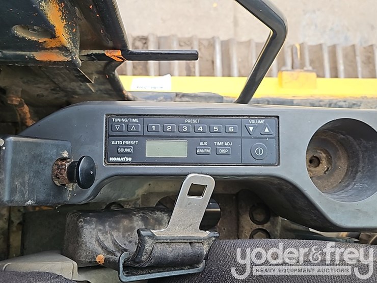 2019-komatsu-pc390-lci-11-image-38