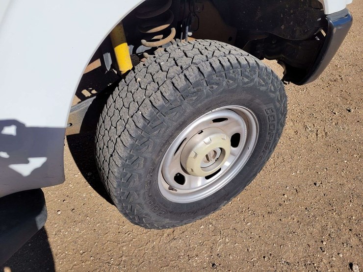 2016-ford-f350-sd-image-19