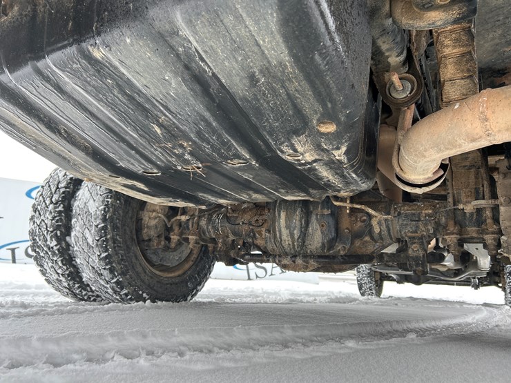 2017-ford-f350-image-31