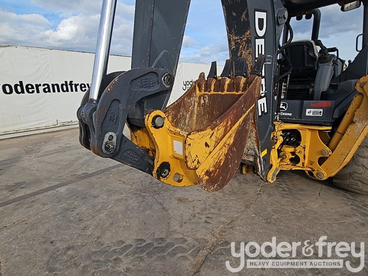 2017-deere-310sl-image-27