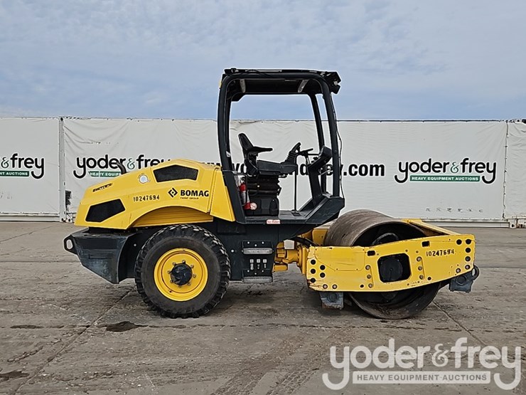 2018-bomag-bw145d-5-image-6
