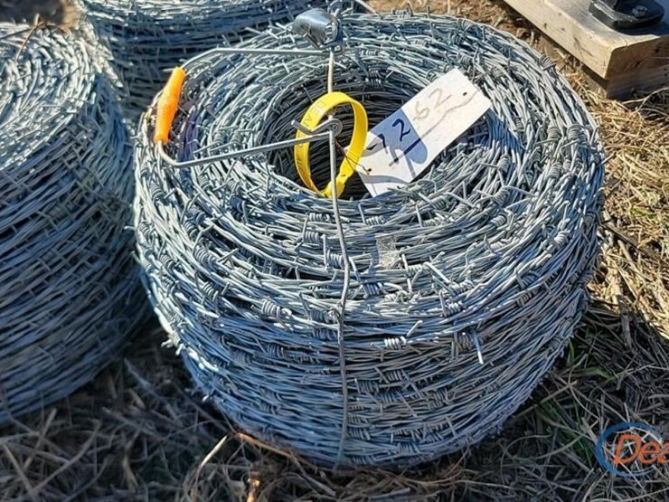 roll-of-barbed-wire-image-1