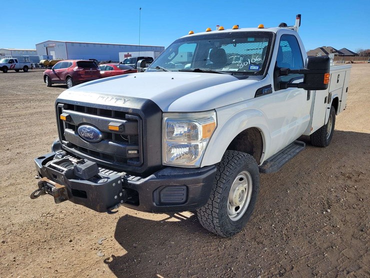 2016-ford-f350-sd-image-1