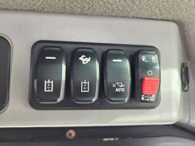 caterpillar-299d3-image-38