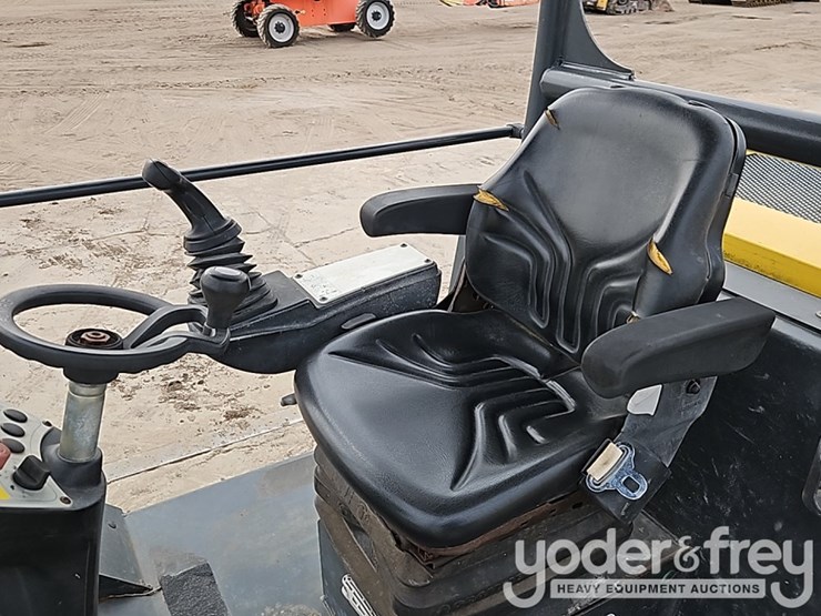 2017-bomag-bw211d-5-image-22