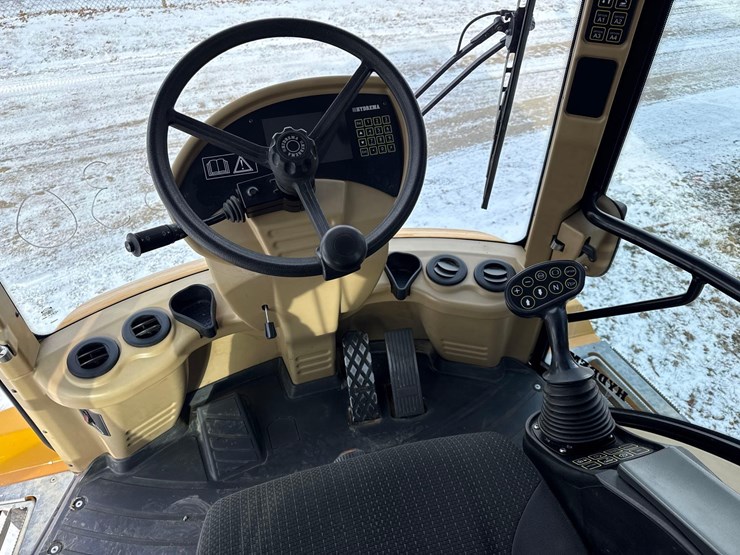 2023-hydrema-912hm-image-9