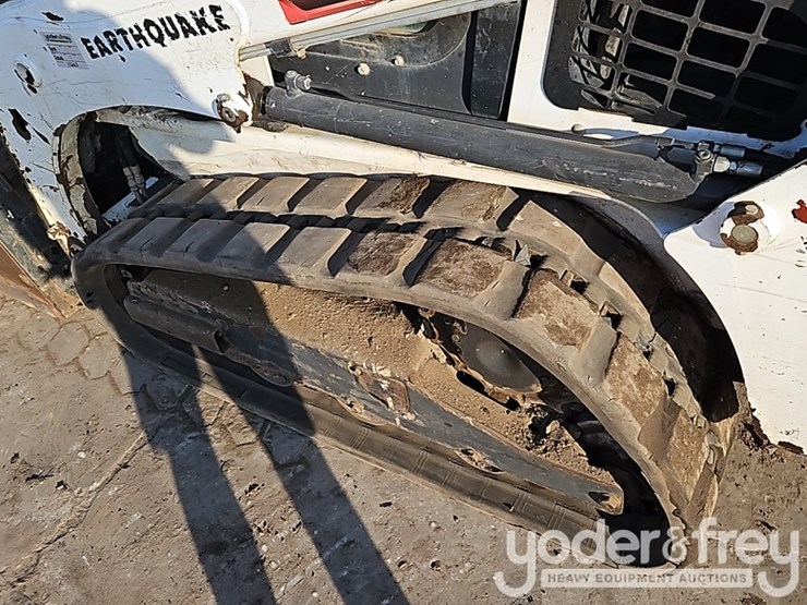 2023-bobcat-t450-image-18