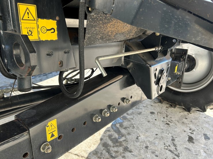 2007-case-ih-7010-image-78