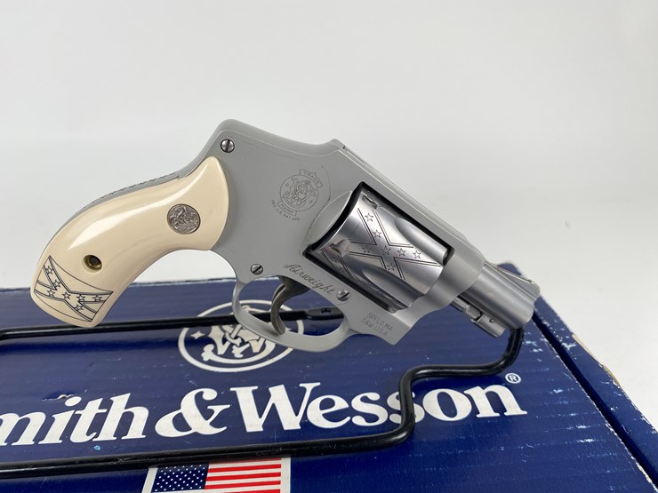 #56-•-#1390-•-smith-and-wesson-model-642-1-airweight-rebel-edition-revolver-38-spl-image-4