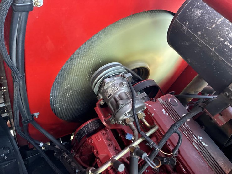 2010-case-ih-6088-image-66