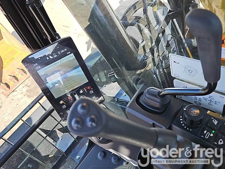 2023-caterpillar-313gc-image-44