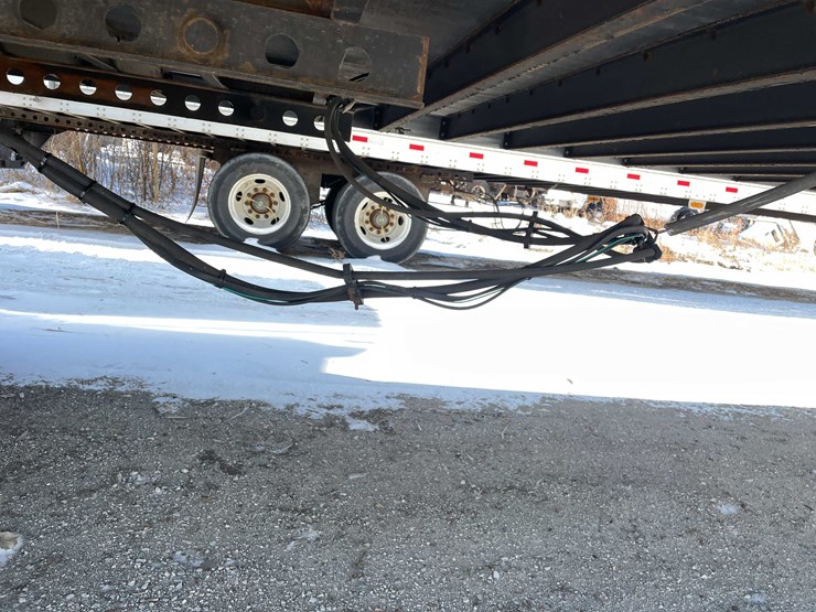 2023-stoughton-trailer-image-18