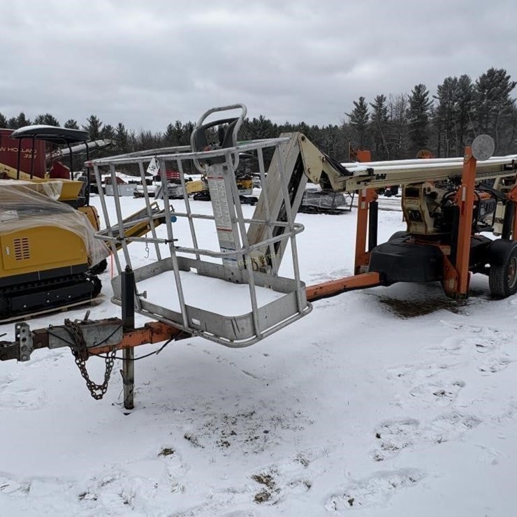 2008 JLG T500J