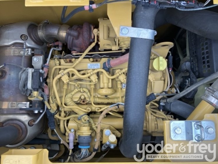 2022-caterpillar-315-gc-image-18