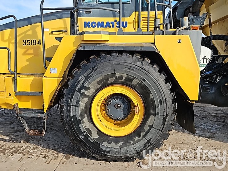 2015-komatsu-hm400-image-13