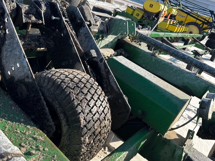 john-deere-1780-image-10