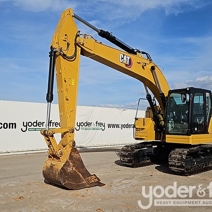 2021 CATERPILLAR 325