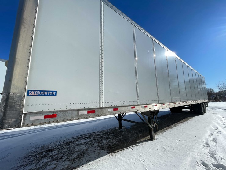 2022-stoughton-trailer-image-8